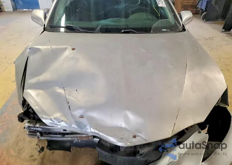 2004 Pontiac Grand Prix Gt2 z USA, uszkodzony, nr VIN 2G2WS542141241027